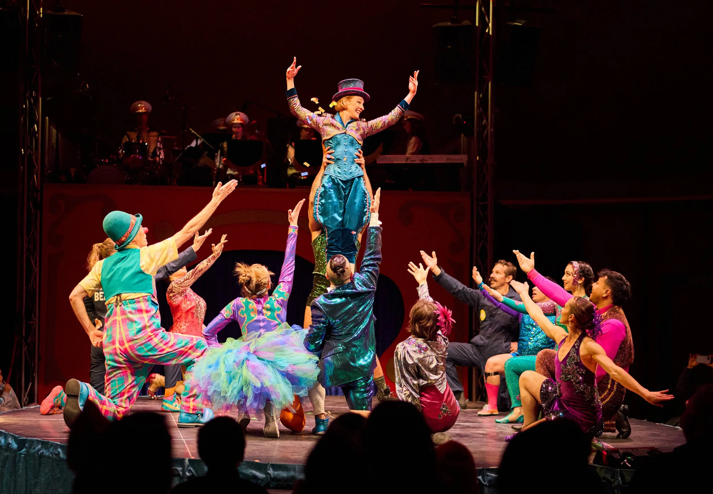 4. Ensemble - Photo Aaron Weinstock