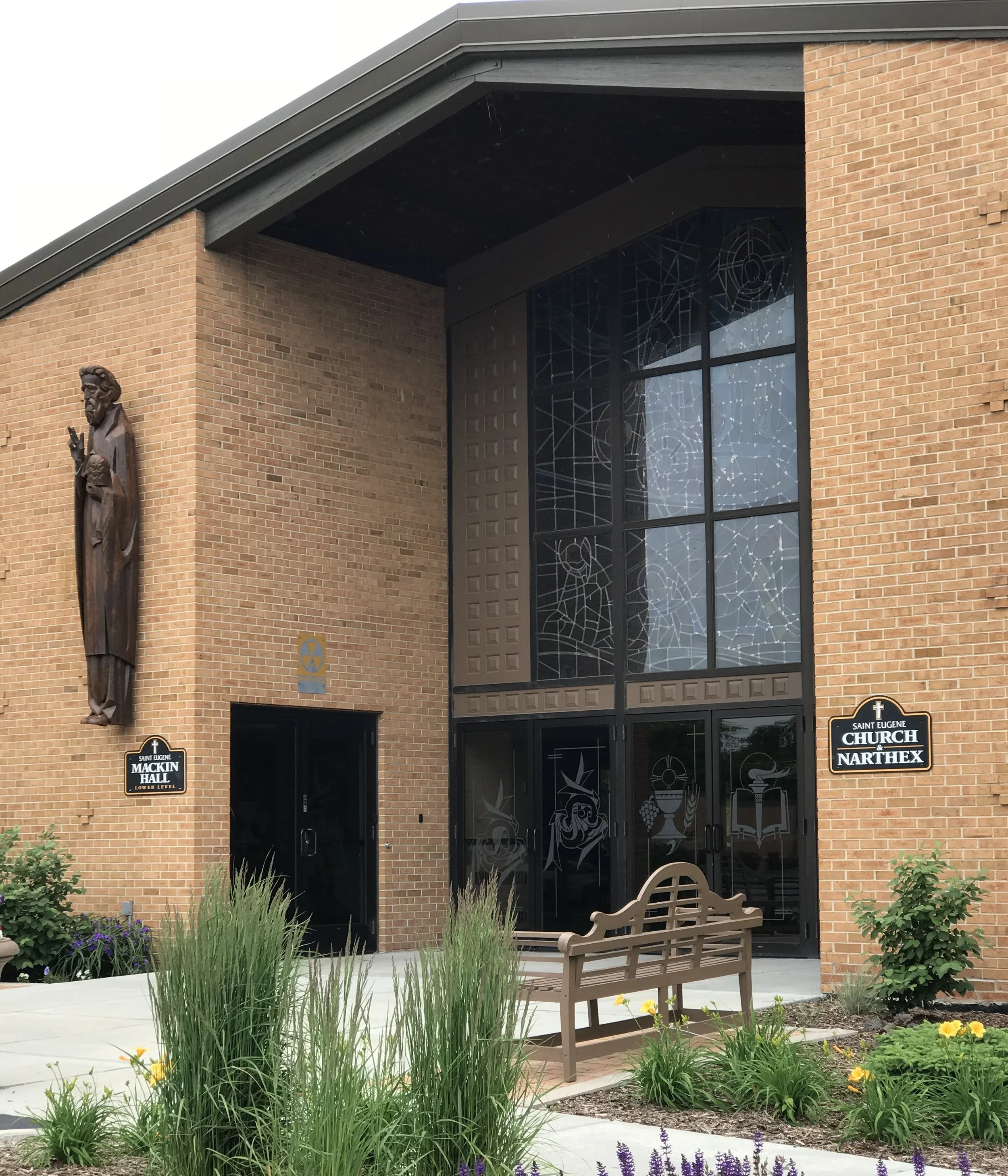 SE exterior1.jpg