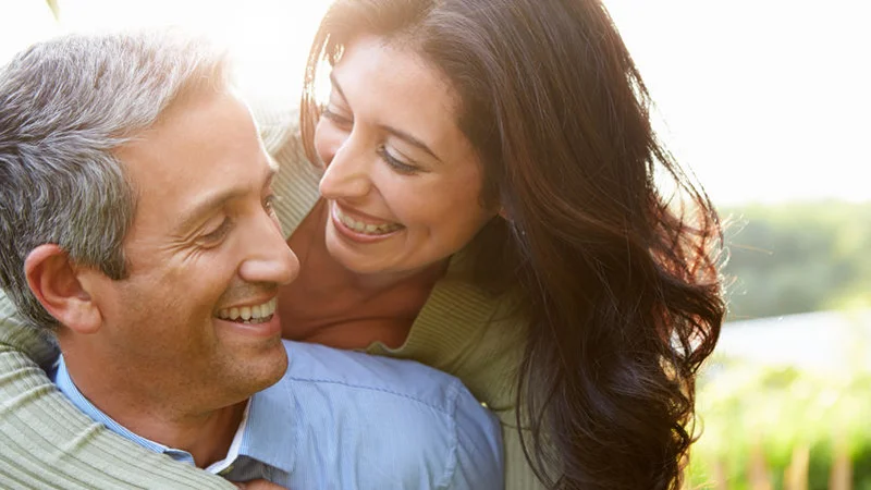 How to Feel Closer to Your Partner in 8 Steps, Based on Neuroscience