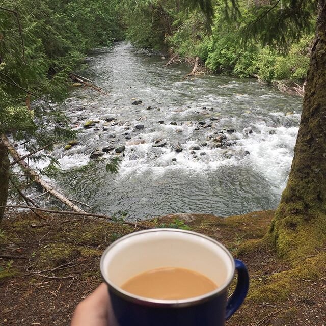 Any day that starts out in the woods with good coffee, good company and a good view, can&rsquo;t possibly be a bad day. Thanks for a great weekend @feathermcneill and @bjorn1210 
#AdventureAddict #RunningOnCoffee #FollowedMyCoffeeToTheRiver #LostAgai