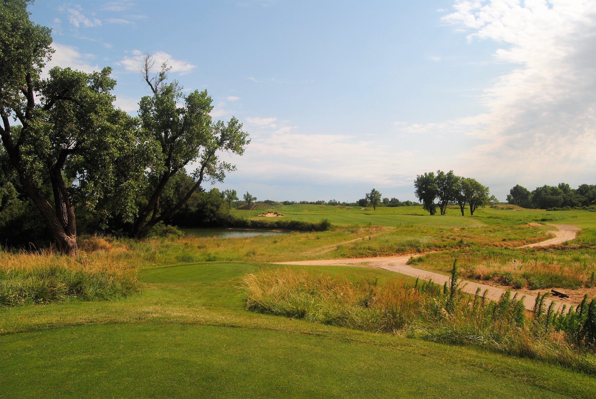 The 11th hole from the tee box