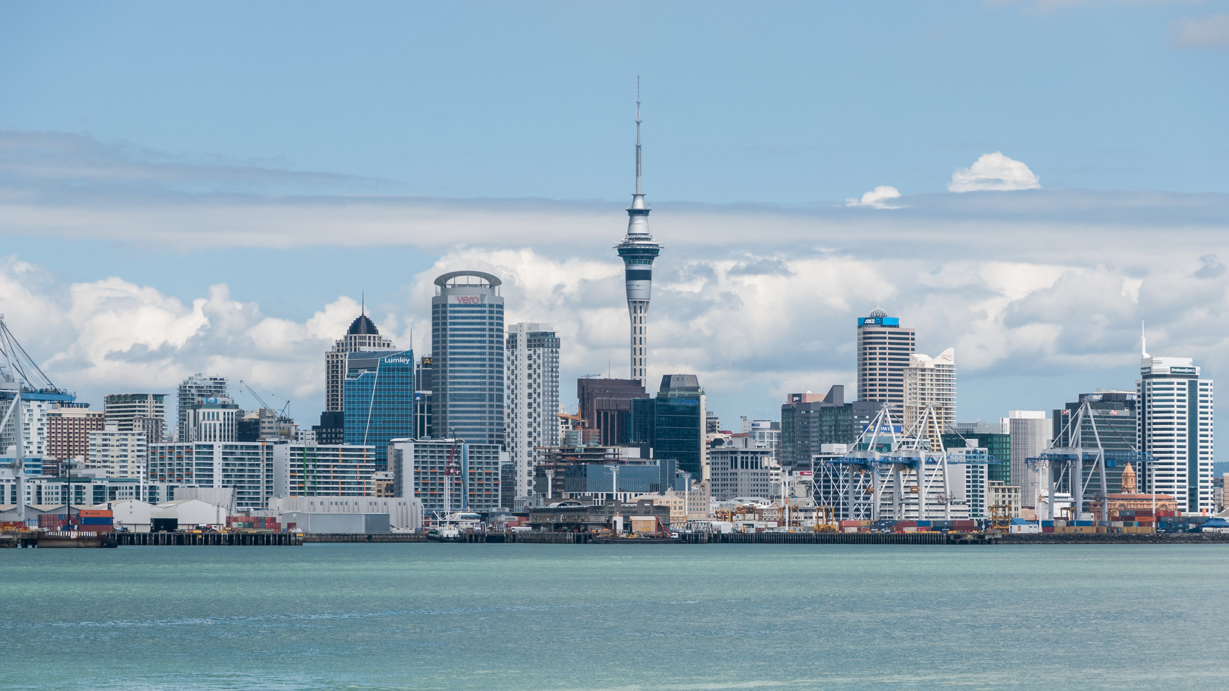 Auckland_Skyline.jpg