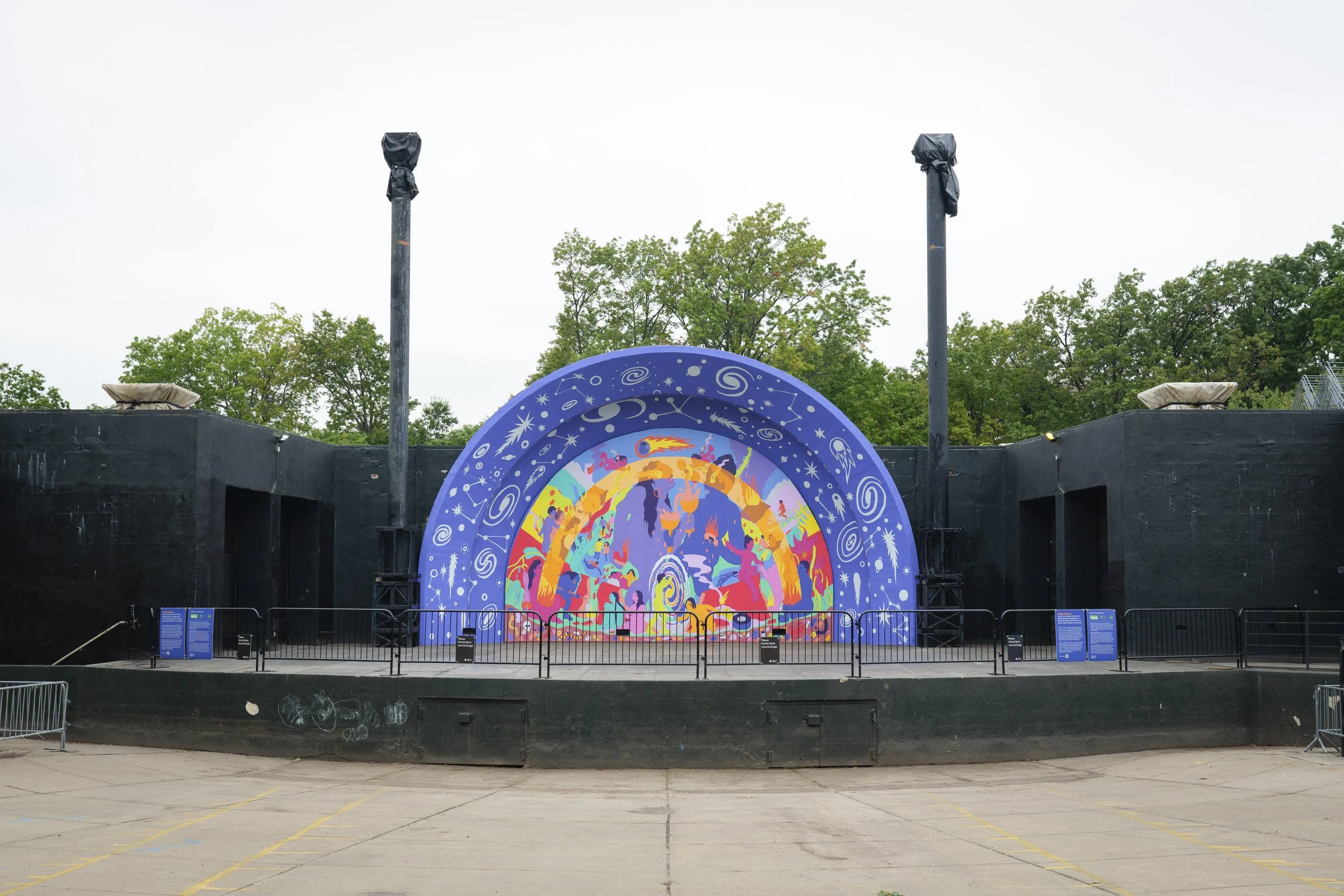 Emily Oliveira at Bandshell DSF3196 v2.jpg