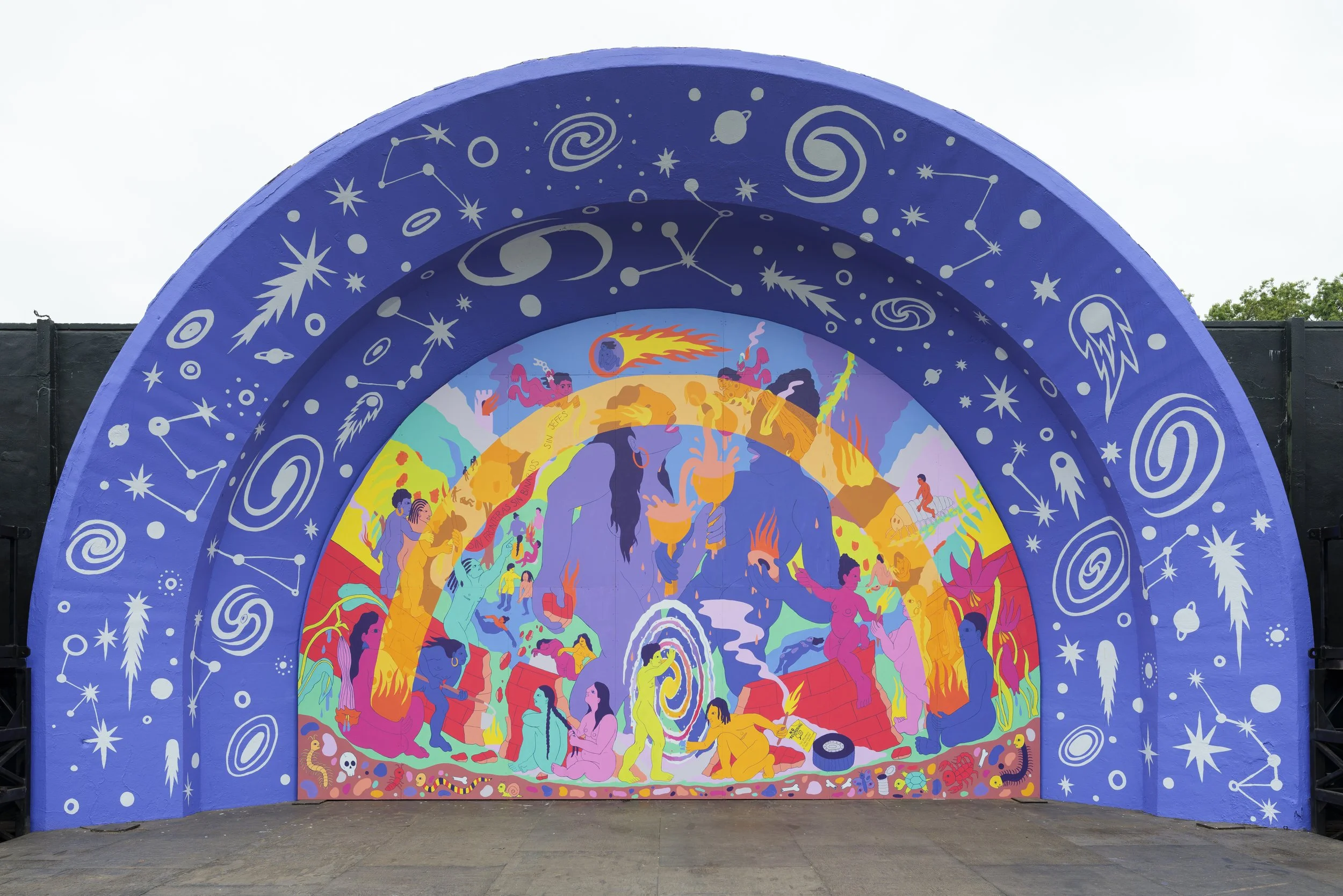 Emily Oliveira at Bandshell DSF3278 v3.jpg