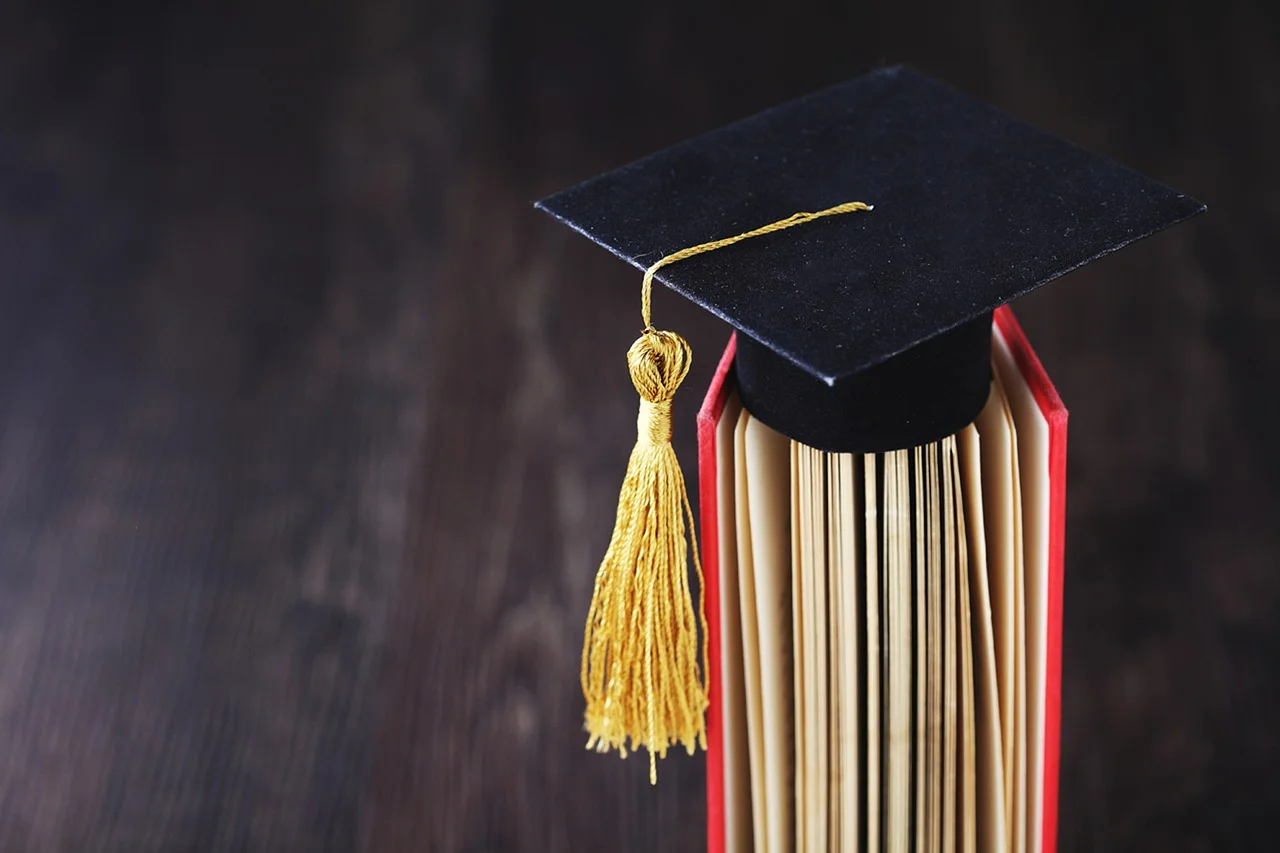 graduation-1969236_1280.jpg