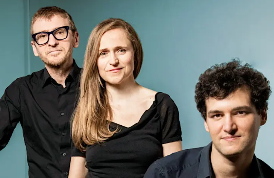 Melologue "Hierarchy and Privilege"