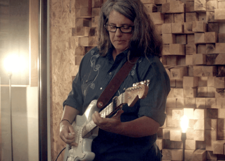 MARISA ANDERSON [U.S.]  Solo Guitar