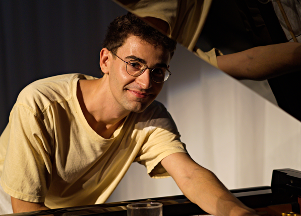 Ronan Apcar + Jetsets Flight Crew Quartet