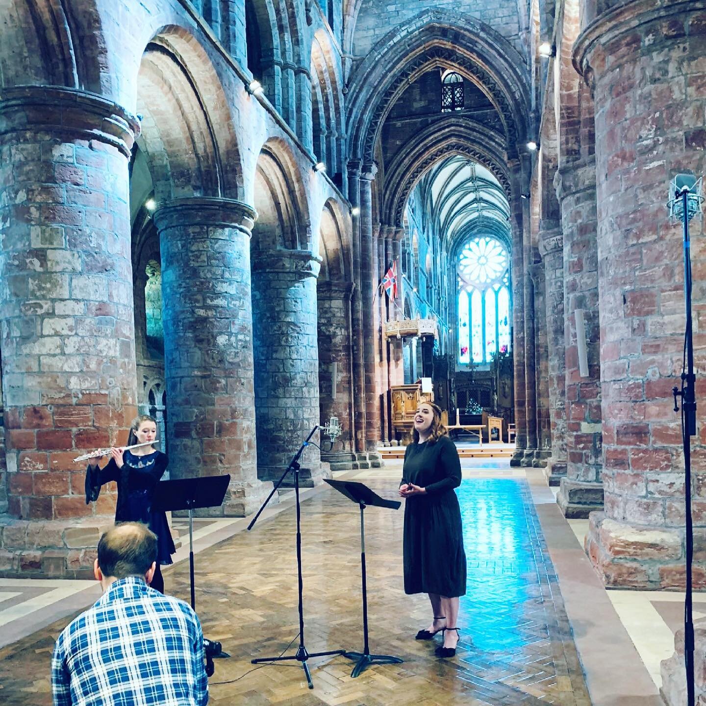 🎥 behind the scenes at @stmagnusfestival over the past few days in Orkney, filming in the stunning St Magnus Cathedral and the charming Italian Chapel with @foxbrushfilms. 
A huge thank you @alasdairnicolson00 for making it happen 🙏🏼 and to my col