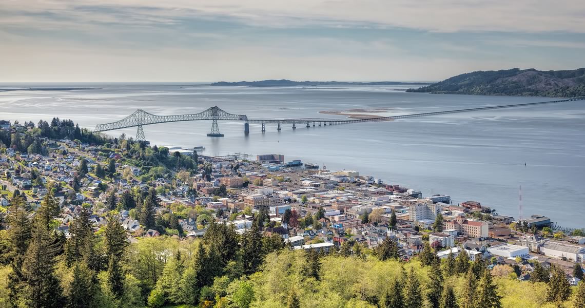 astoria-oregon.jpg