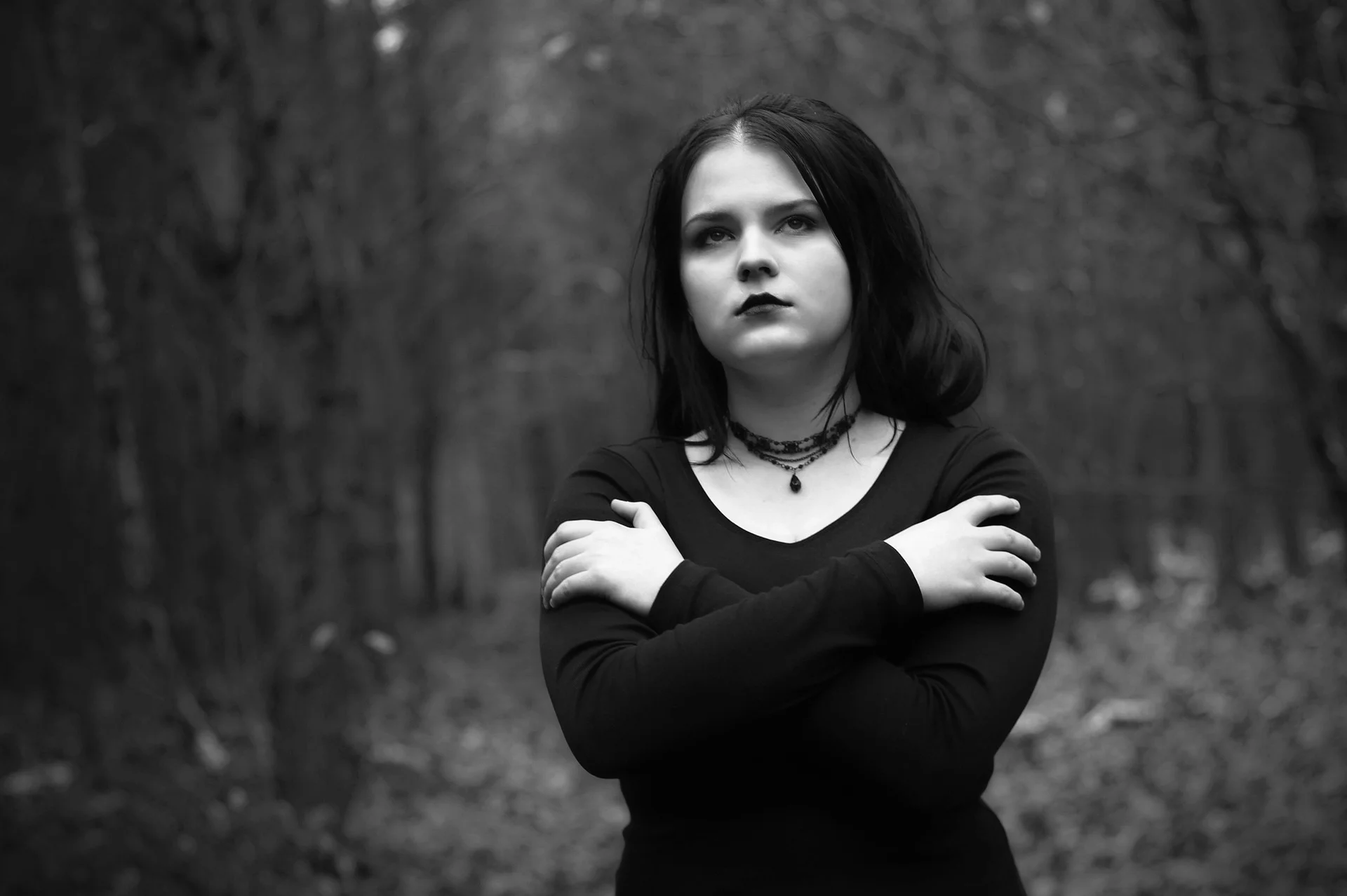 girl-1932704_1920.jpg