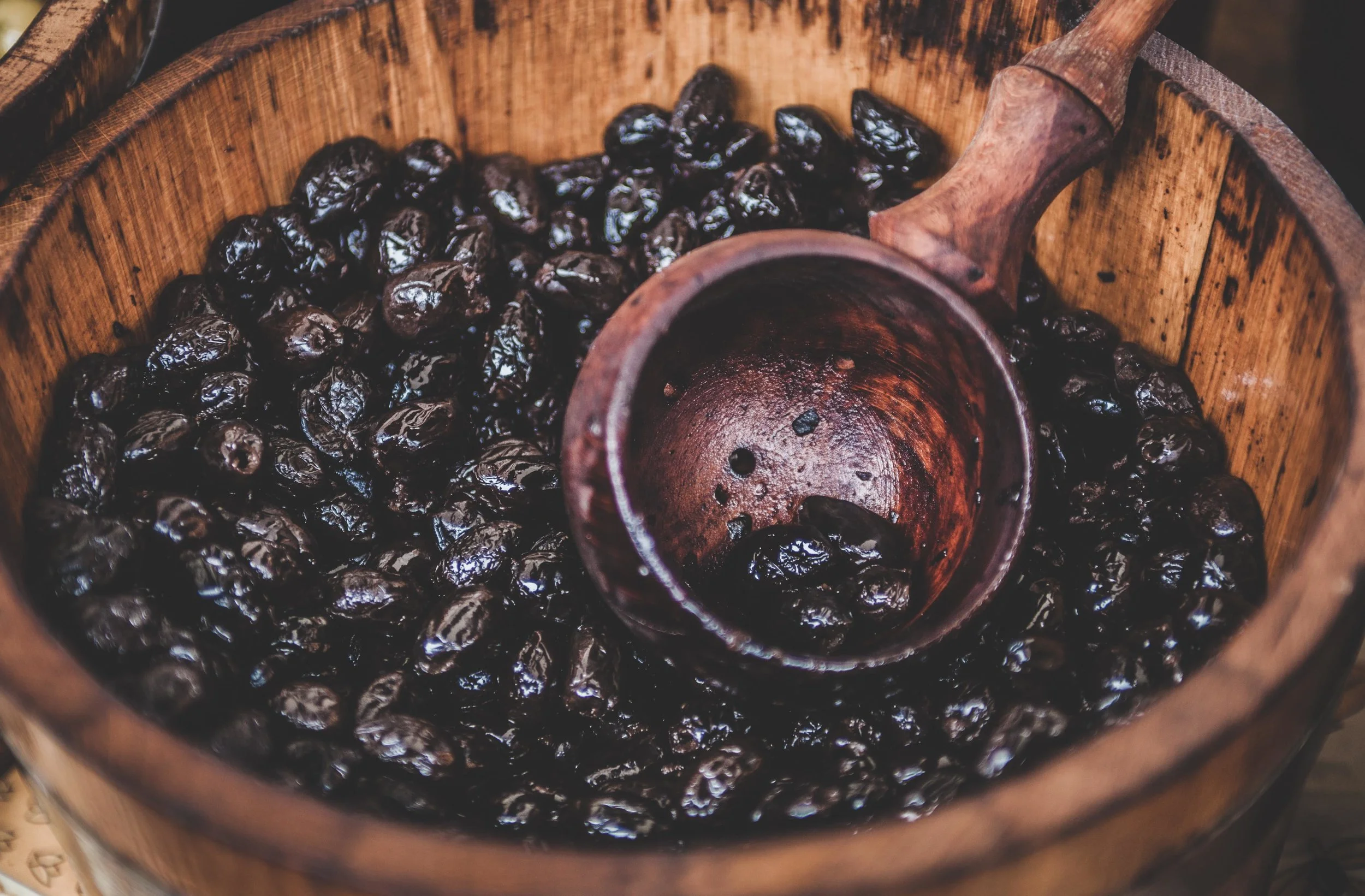 clem-onojeghuo-GFYeNAOZOqc-unsplash-min.jpg