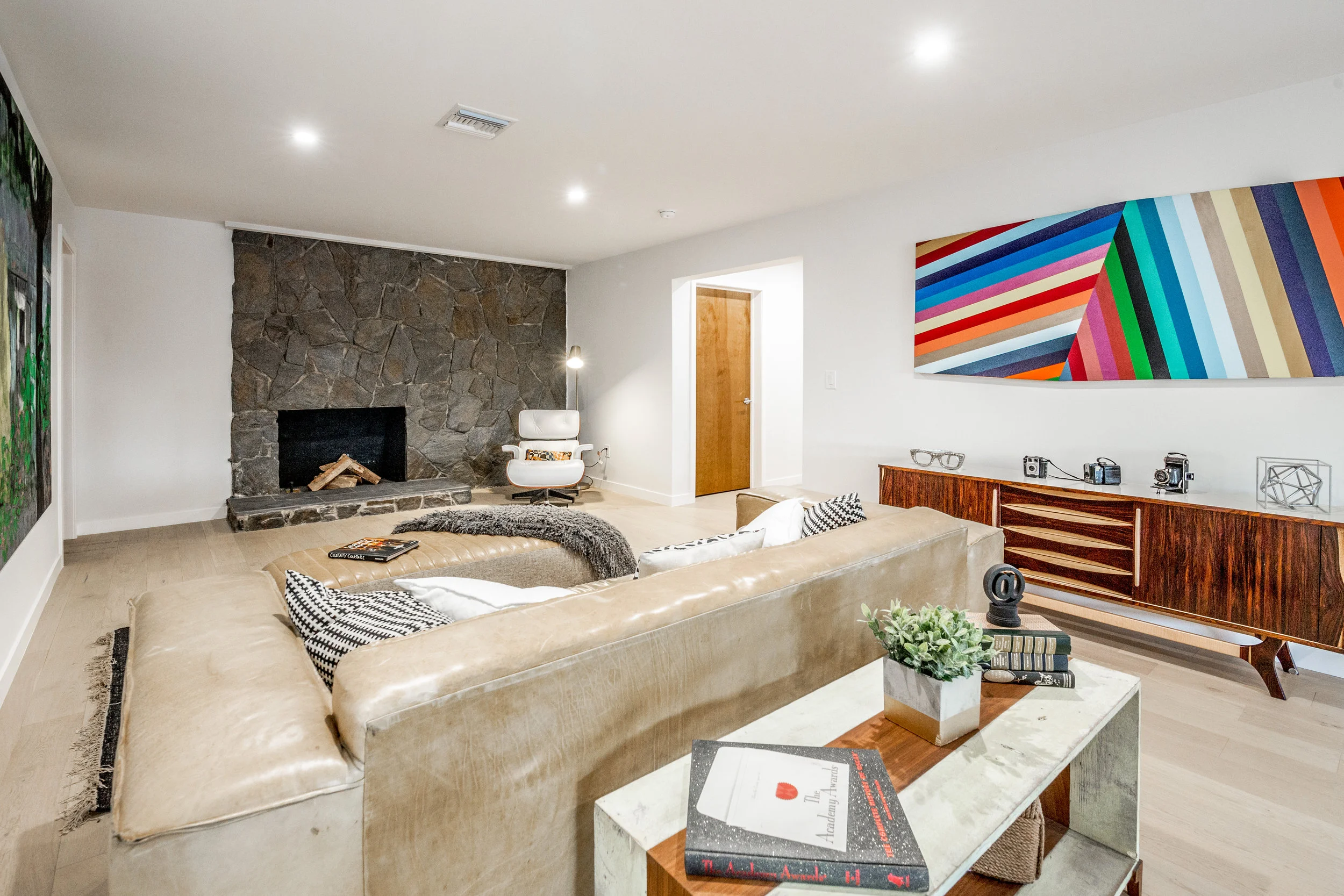 Interior Stills-11.jpg