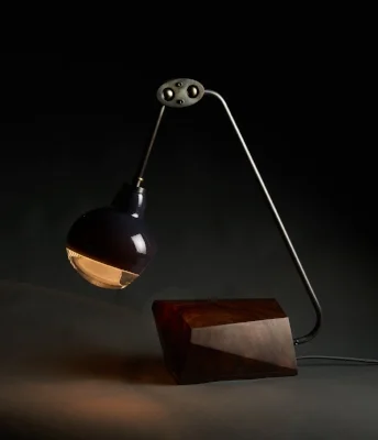 MANTIS STUDIO LAMP 5