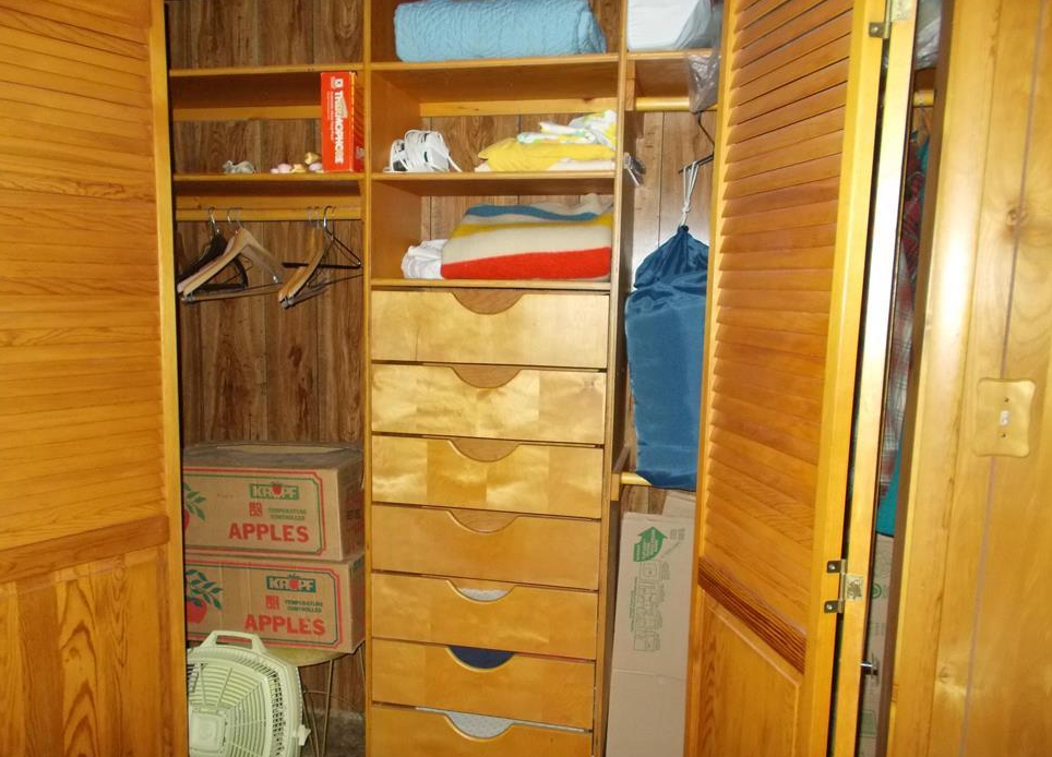 Carole Wilson Real Estate 3427 Deerfield Lane West Twin Lake