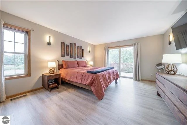 1943644-c1c020da-6d9c-43e8-8bd5-2aedd66aab39 - Copy.jpg