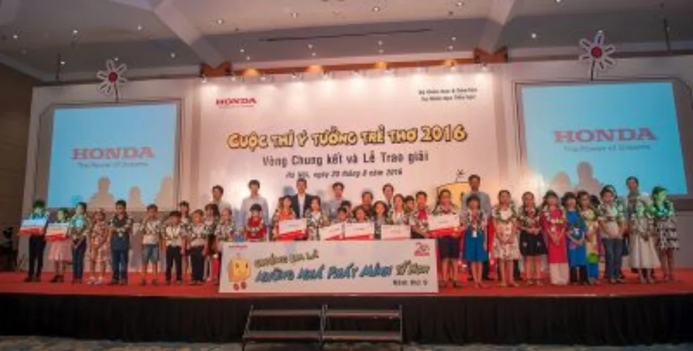 Lễ trao giải thưởng “Ý tưởng trẻ thơ” năm 2016