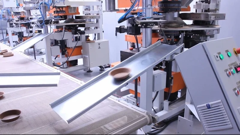 Một phần dây truyền sản xuất của Biotrem.