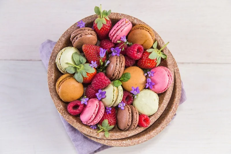 Đĩa làm từ bột mì đẹp không kém gì đĩa làm từ sứ hay gốm.