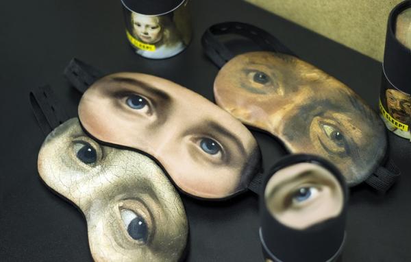  Băng đeo bịt mắt khi ngủ in những đôi mắt trong các tác phẩm hội họa nổi tiếng 