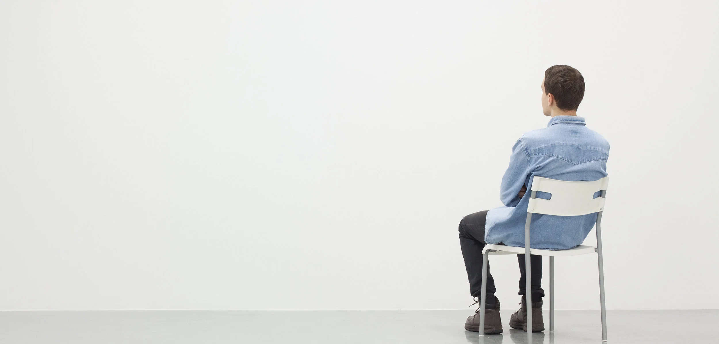 minimalism-is-toxic-for-business.jpg