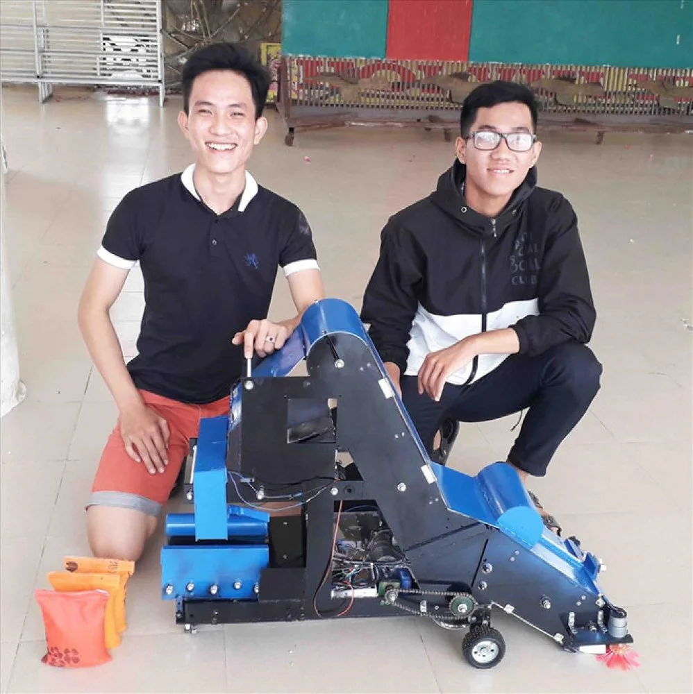 Nhờ sáng chế, 2 học sinh miền núi Ninh Thuận được tuyển thẳng đại học