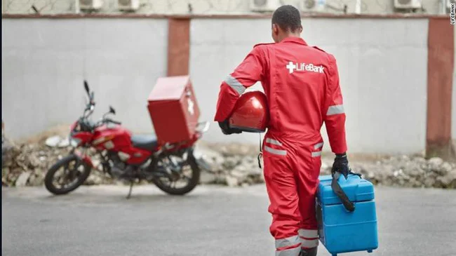 Joseph Kalu, người vận chuyển máu cho LifeBank.