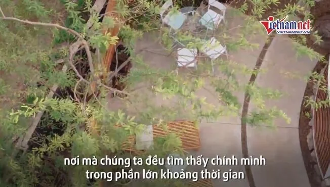 Tái chế kho ngũ cốc thành nhà ống đẹp long lanh giữa trung tâm thành phố