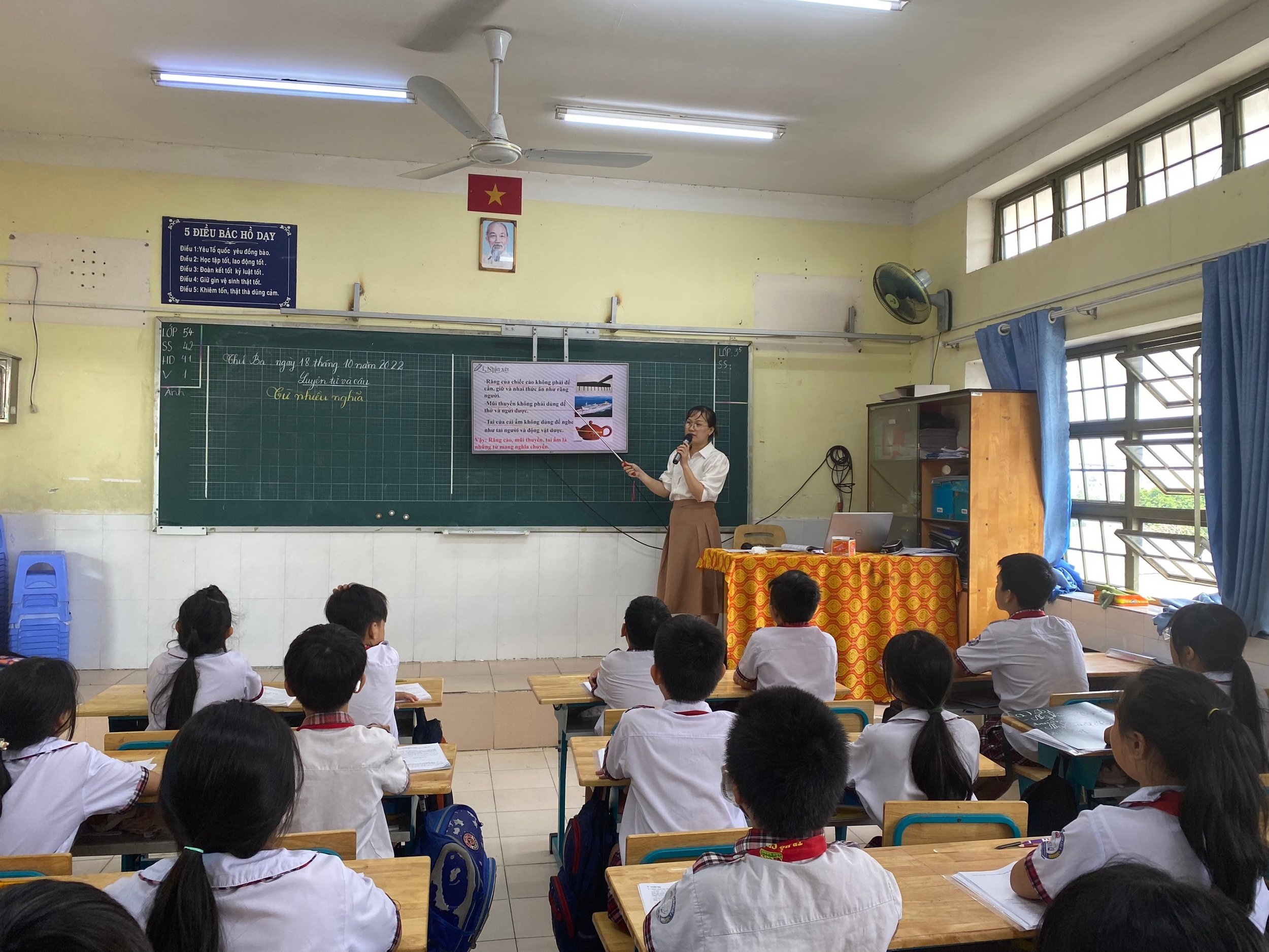 Biện pháp giúp học sinh lớp 5 phân biệt từ đồng âm và từ nhiều nghĩa