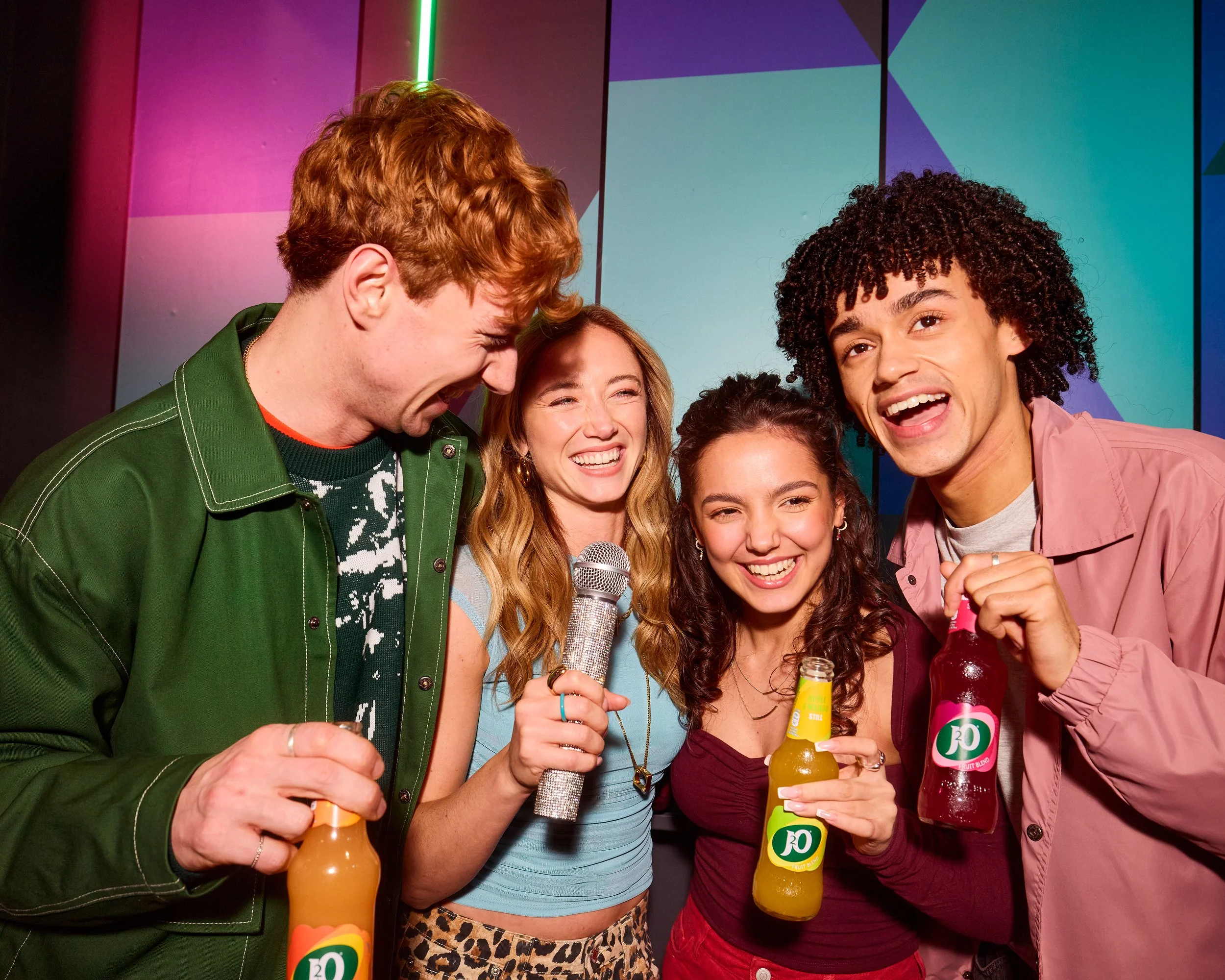 250204_J2O_LIFESTYLE_SHOOT_DAY_2_ARCADE_1502_5x4.jpg