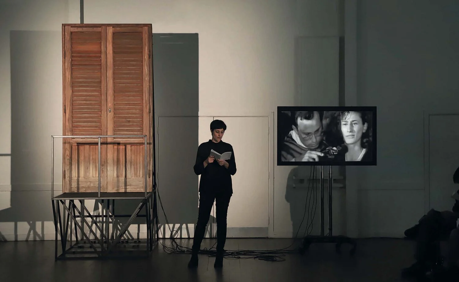 Valeria Muteri - Installation / Performance