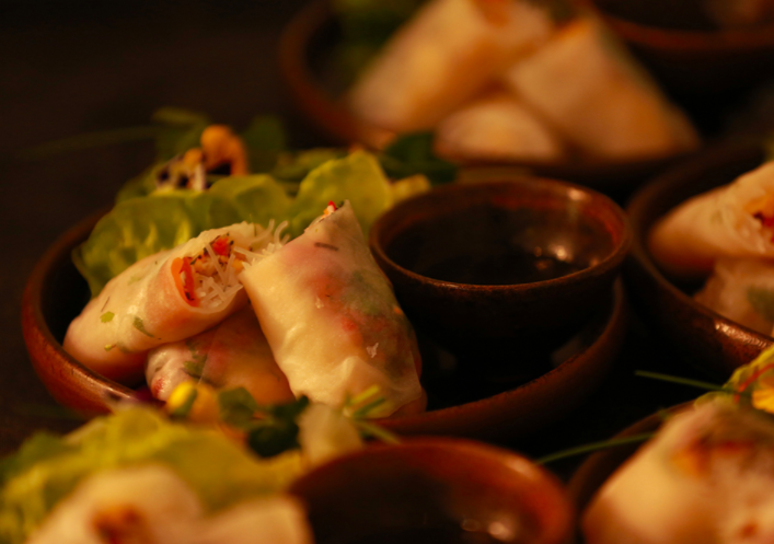 Vietnamese spring rolls with yuzu & Ginger dipping sauce