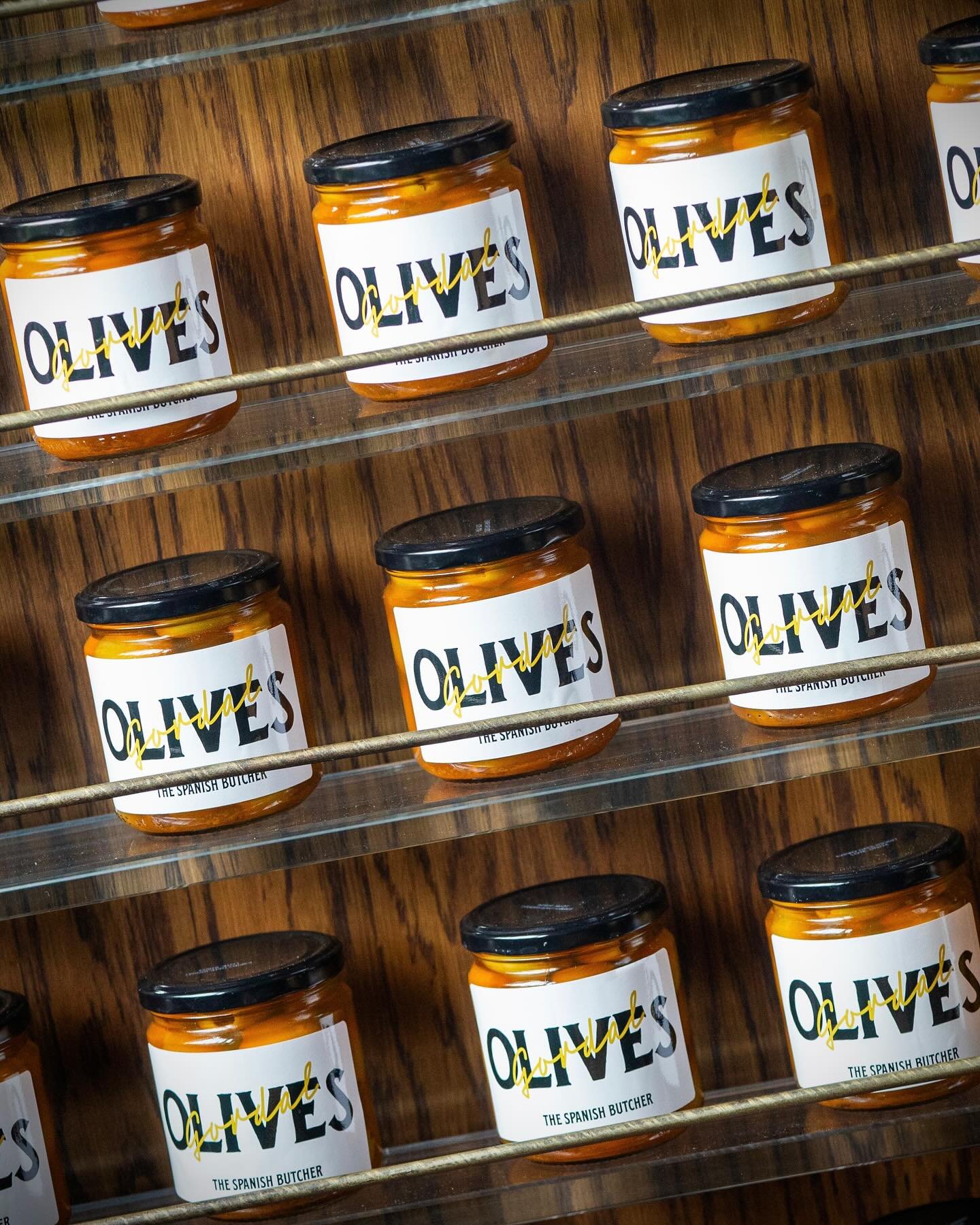Fresh New look O&rsquo;live this packaging 🤦&zwj;♂️

We have been giving the mighty Gordal Olive centre stage for years and though it was time for a little packaging freshen up&hellip;&hellip; available to buy at all @spanishbutcher locations and @b