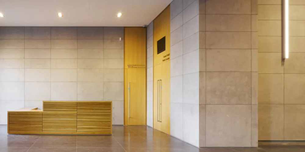 Entrance-Foyer-web.jpg