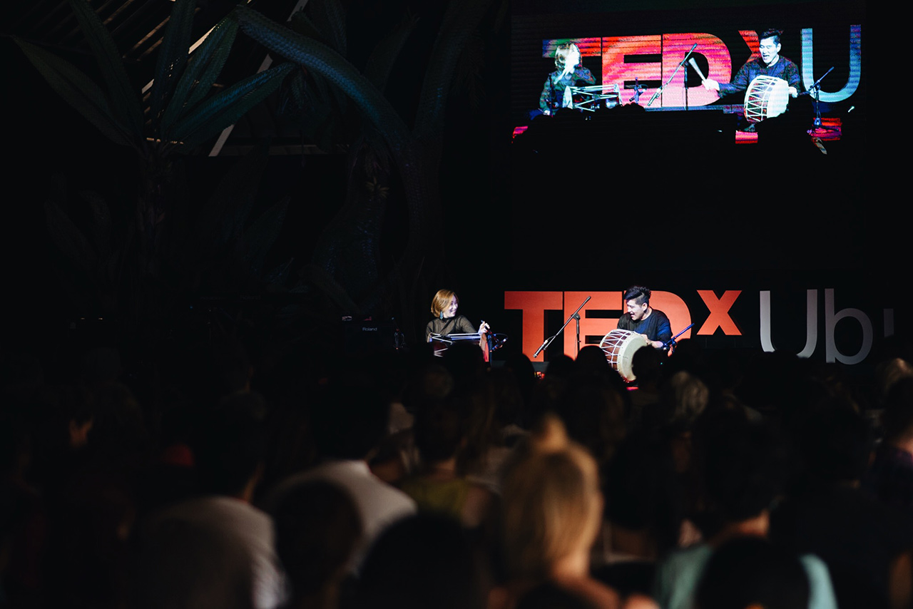TEDxUbud-2018-by-Harris-Winarto.jpeg