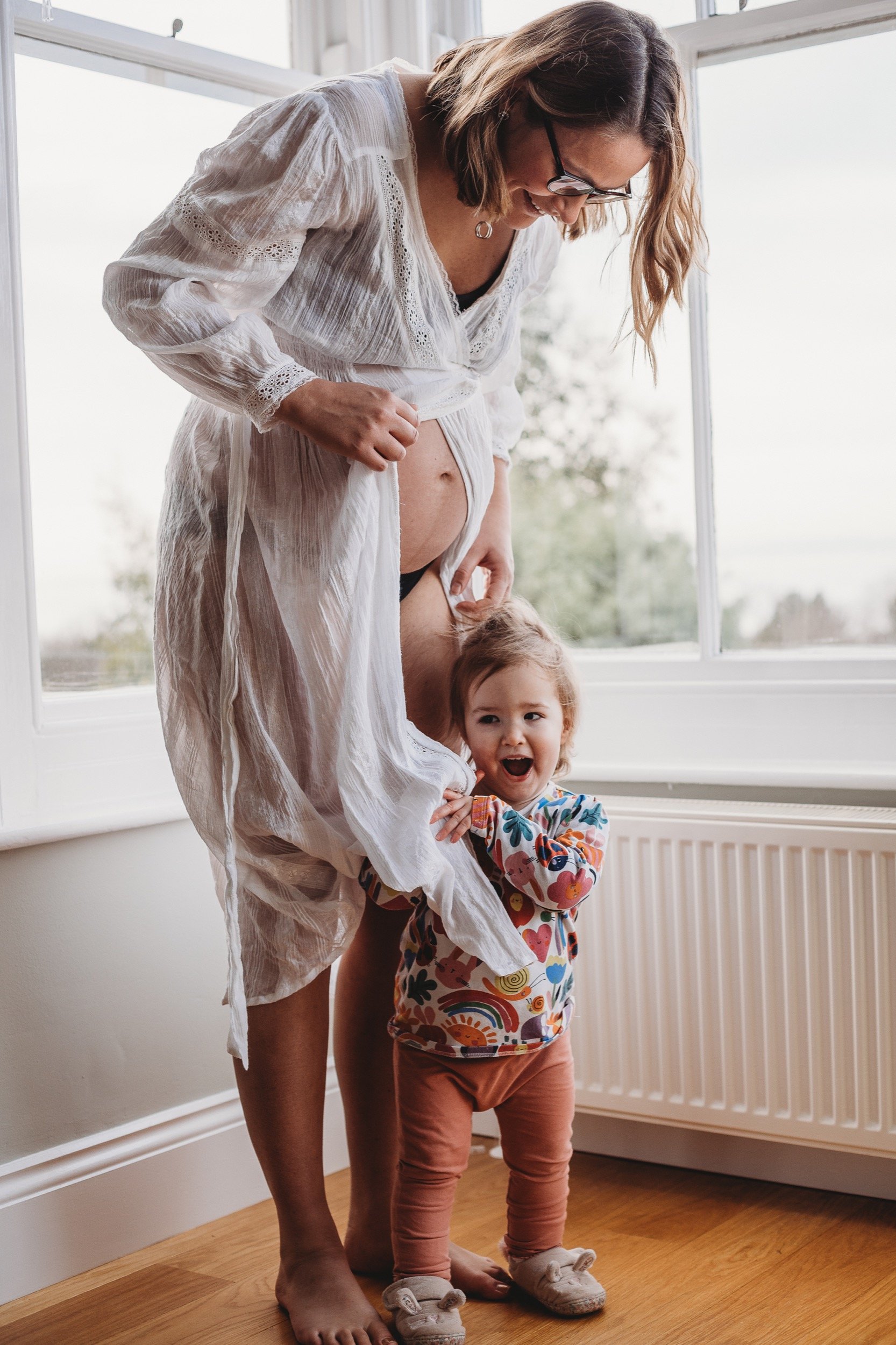 -bristol-somerset-clevedon-natural-maternity-at-home-session37- abigail-oliver-photography.jpg