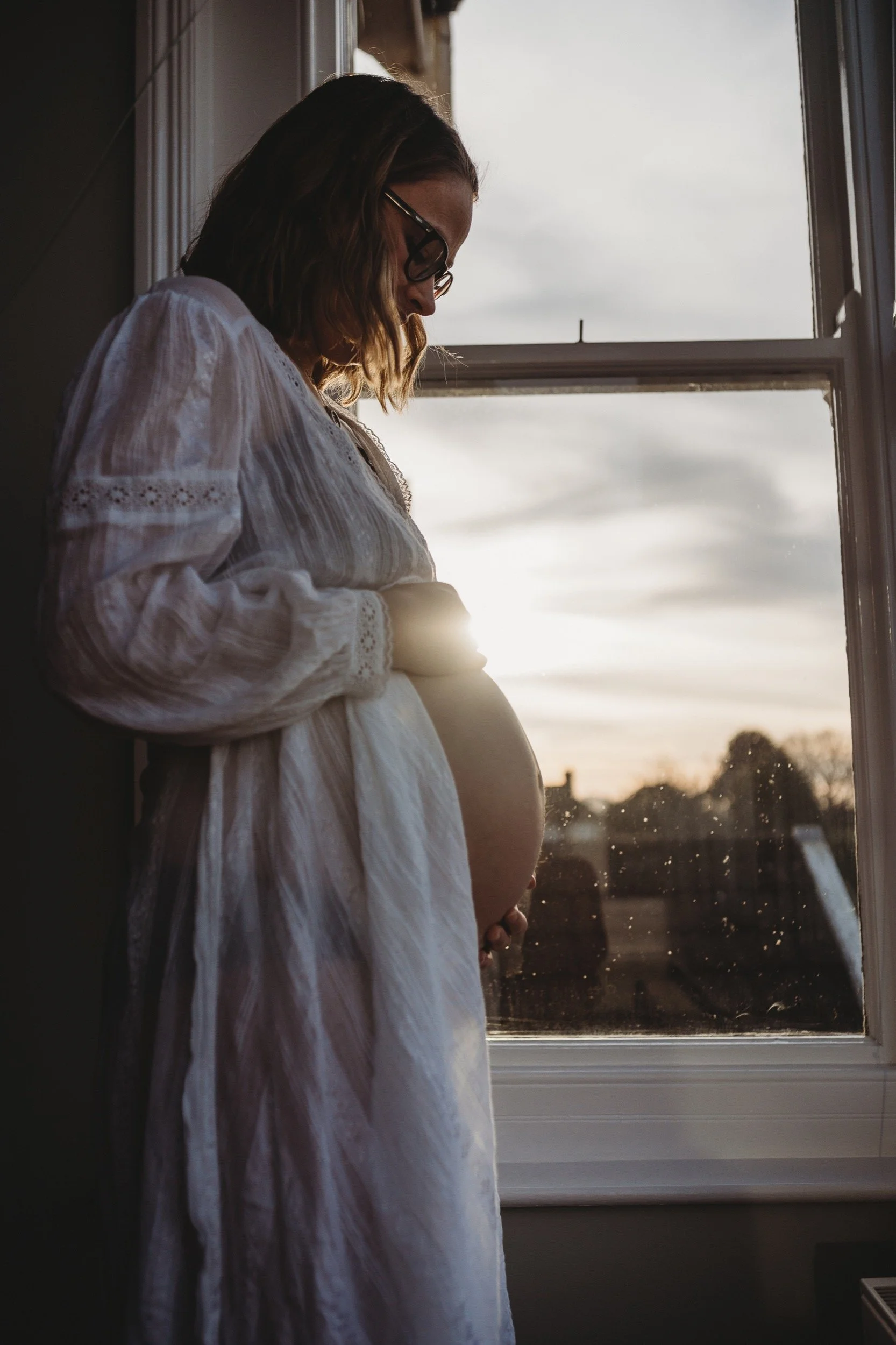 -bristol-somerset-clevedon-natural-maternity-at-home-session51- abigail-oliver-photography.jpg