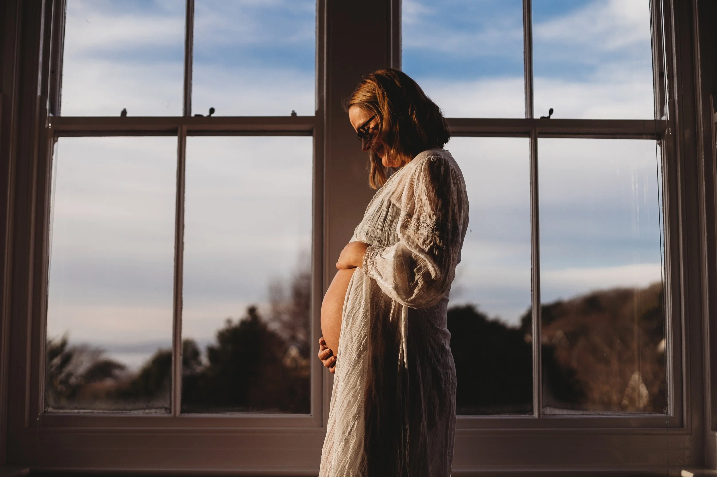 -bristol-somerset-clevedon-natural-maternity-at-home-session56- abigail-oliver-photography.jpg
