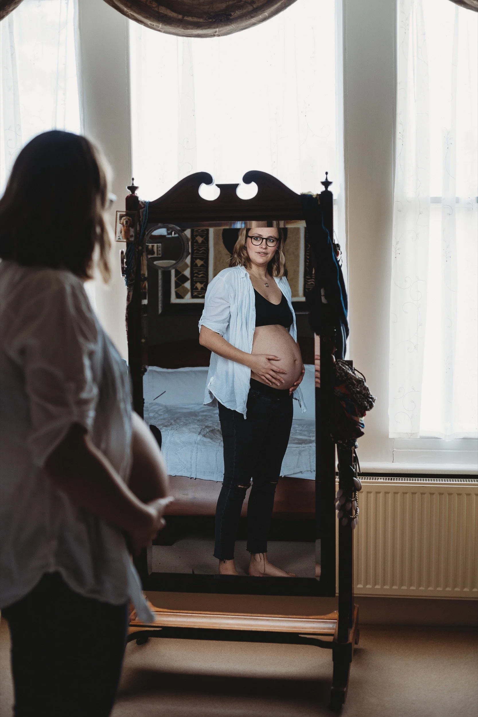 -bristol-somerset-clevedon-natural-maternity-at-home-session12- abigail-oliver-photography.jpg