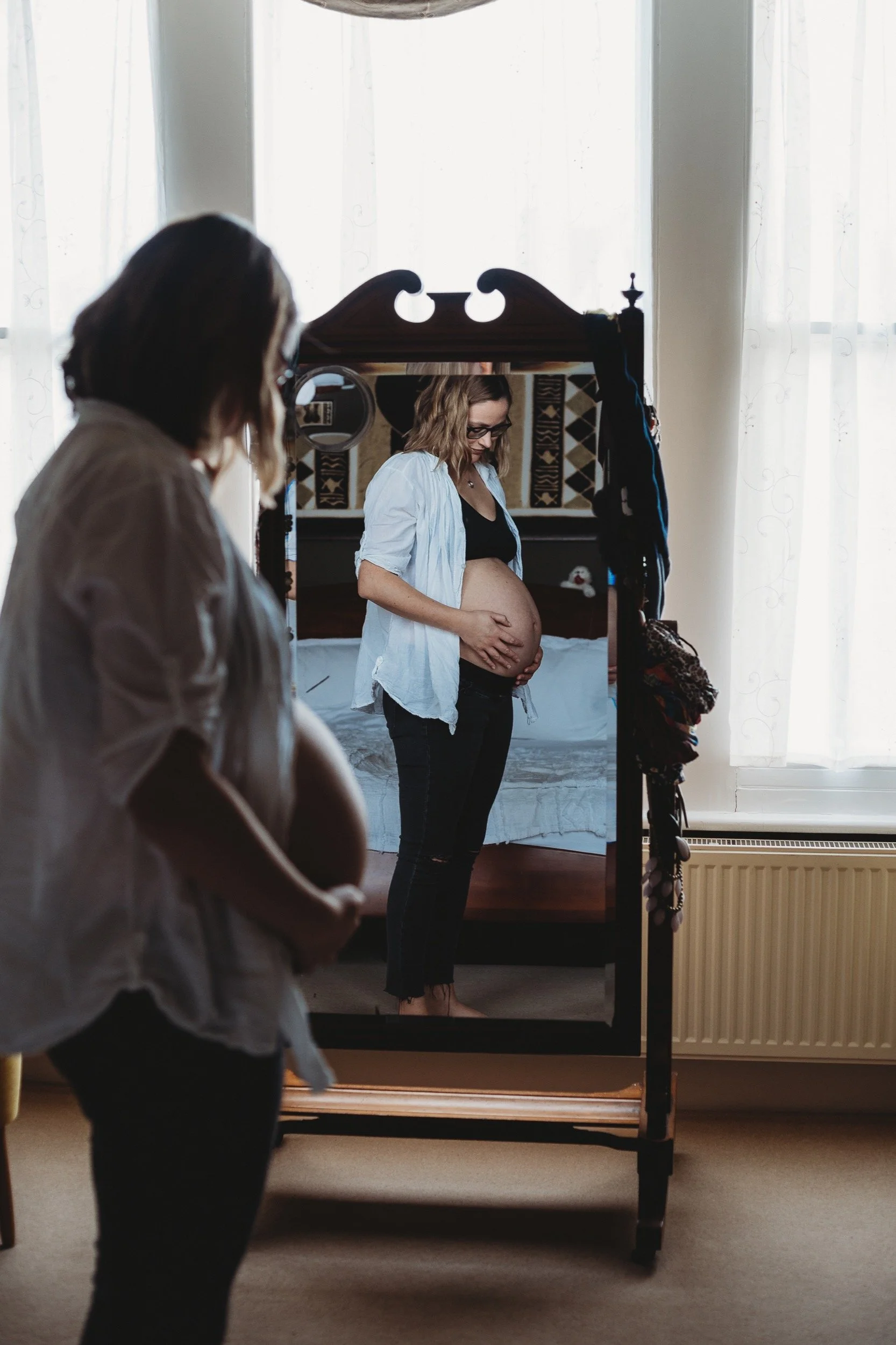 -bristol-somerset-clevedon-natural-maternity-at-home-session13- abigail-oliver-photography.jpg