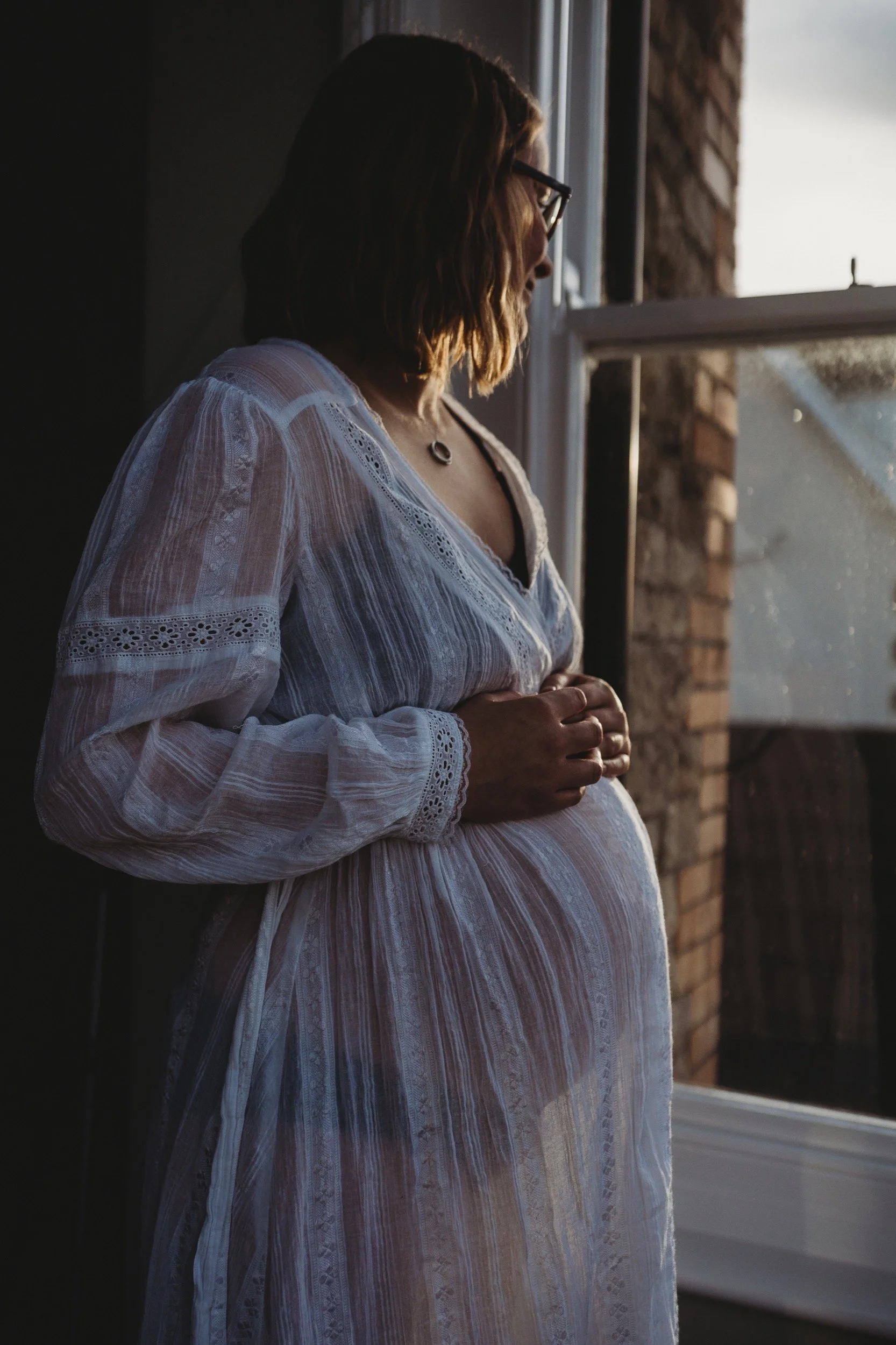 -bristol-somerset-clevedon-natural-maternity-at-home-session49- abigail-oliver-photography.jpg