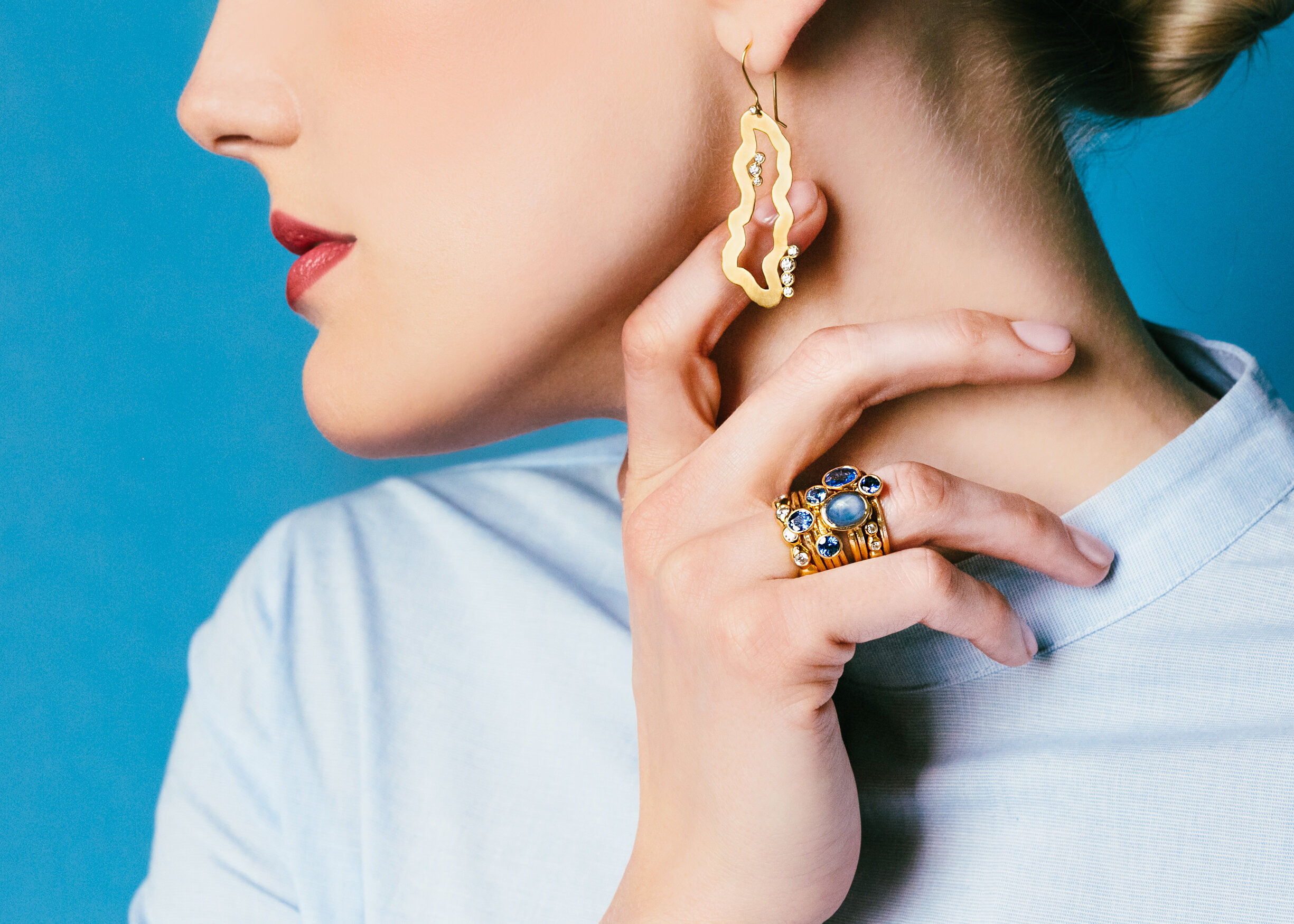 ASHI X & O Petite Diamond Fashion Earrings 98408PJTSERWG - Pattons Jewelry