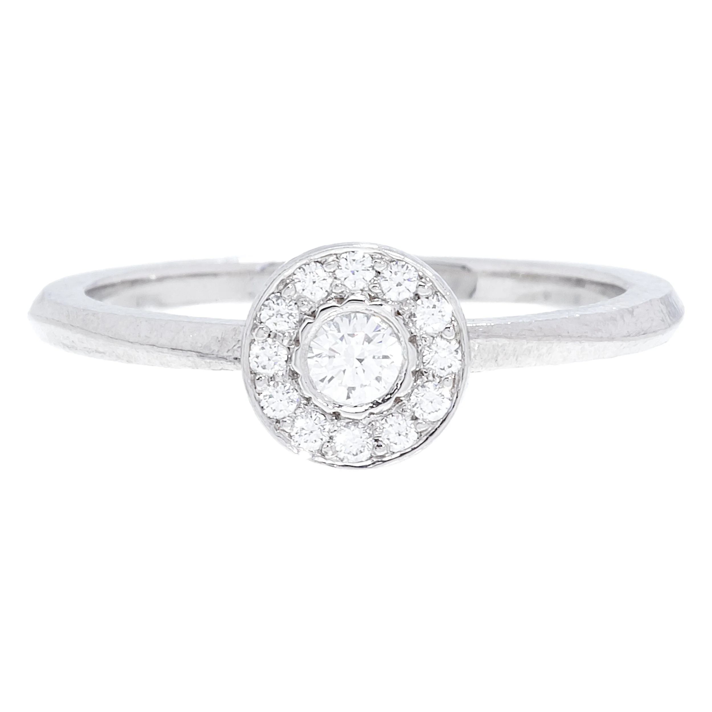 Round Brilliant Diamond Halo Wave Ring