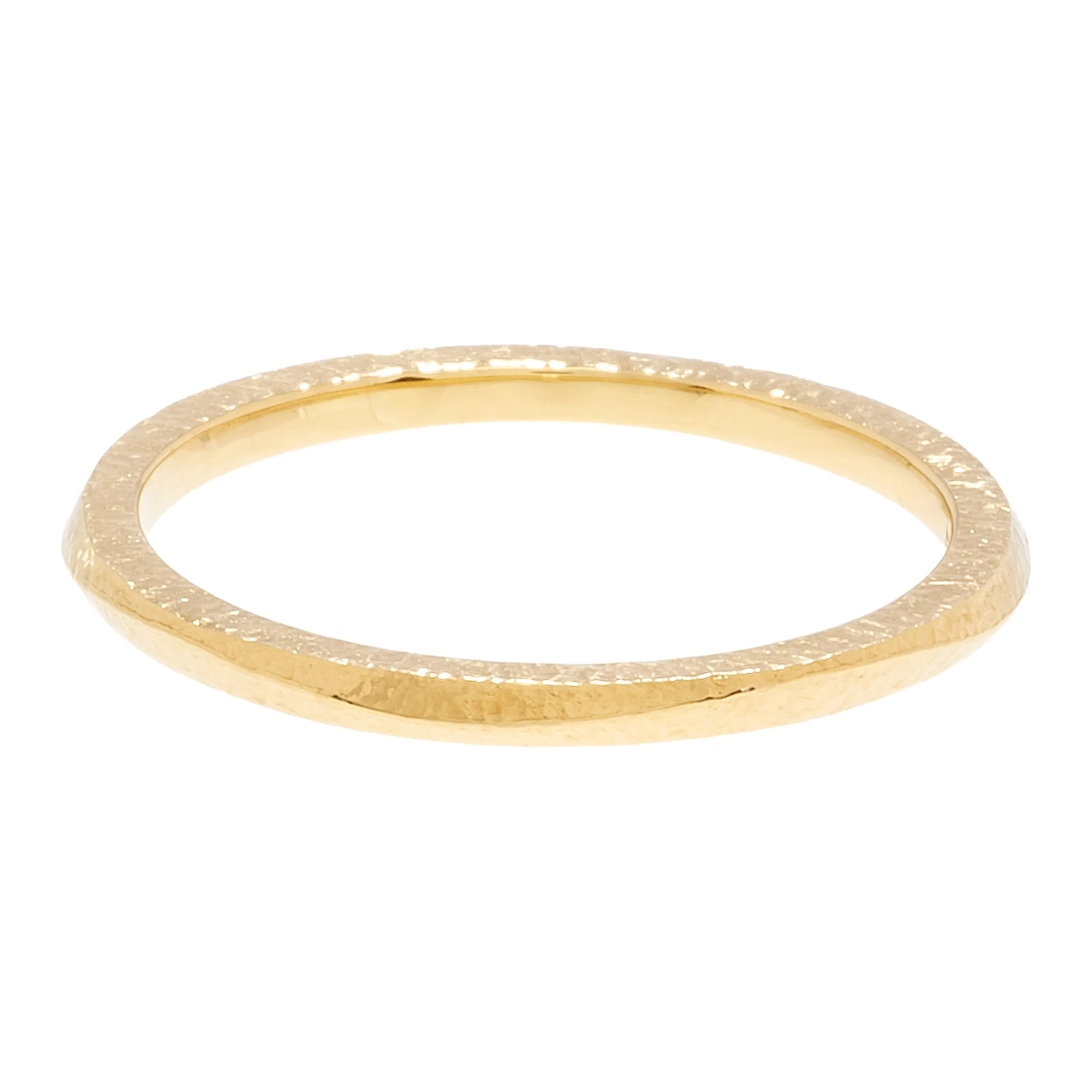 18K Yellow Gold Wave Band Ring – 1.5mm Wide