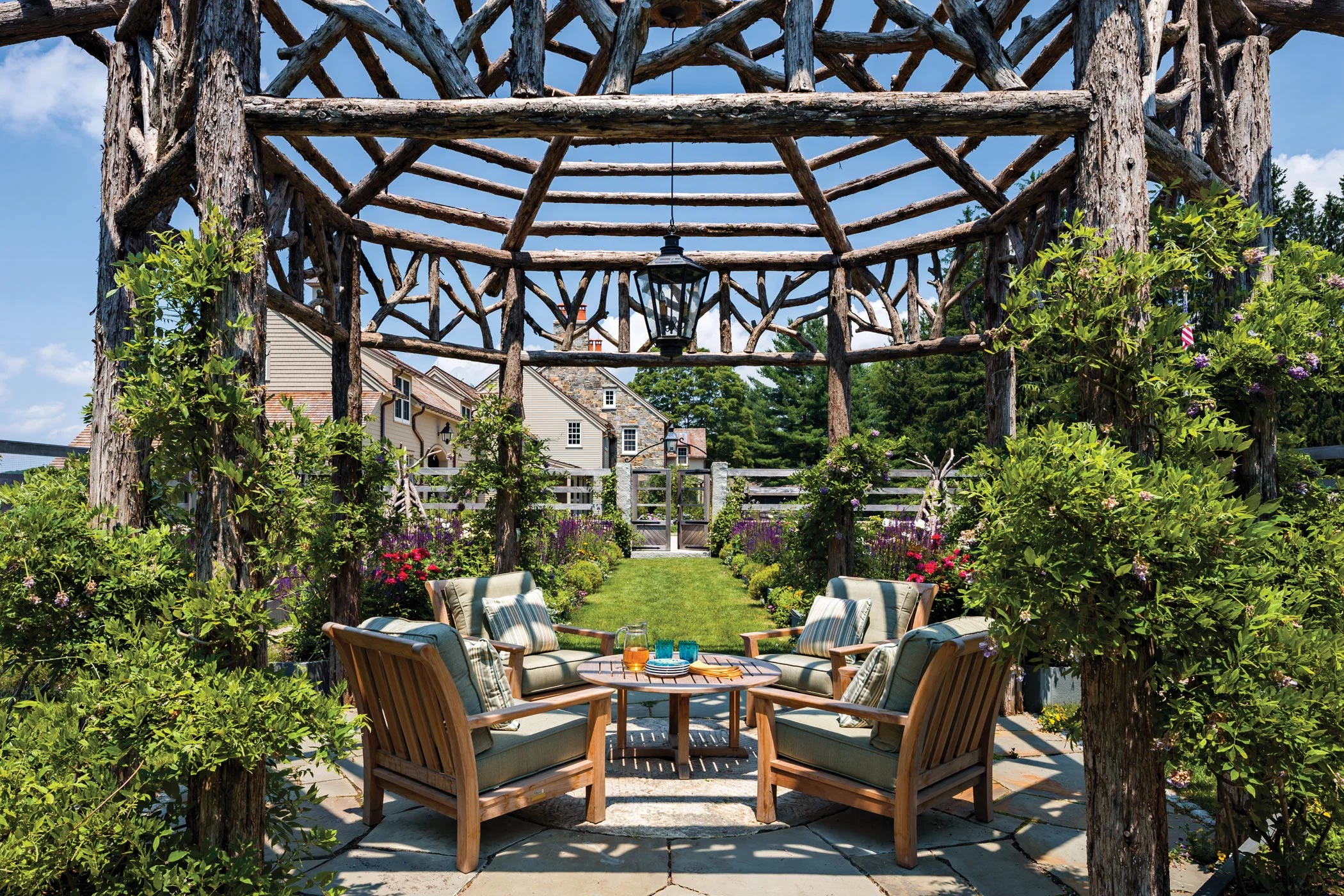 HS_ShearerRoad_June_20outdoorRoom.jpg