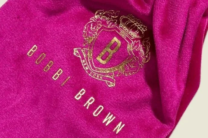 BobbiBrown_Holiday20_Ornament.jpg