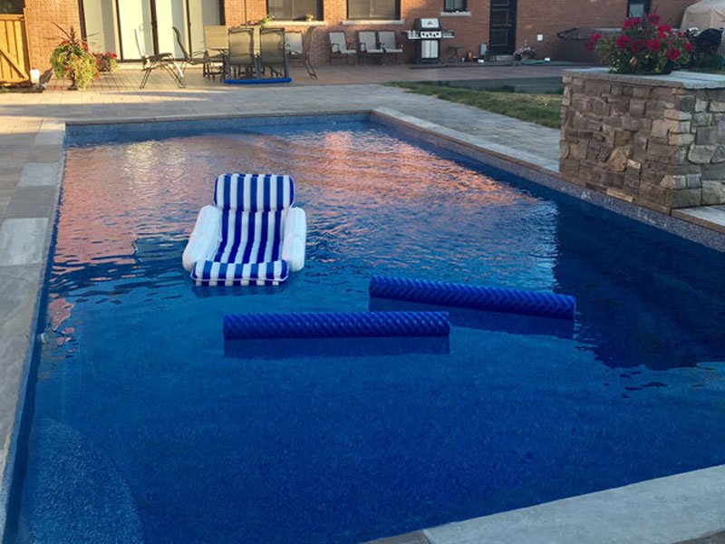 u-viking-pools-rectangle-olympia-2.jpg