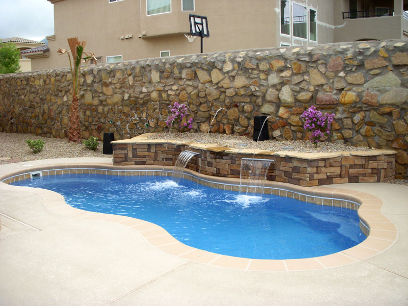 viking-pools-freeform-bermuda-3.jpg