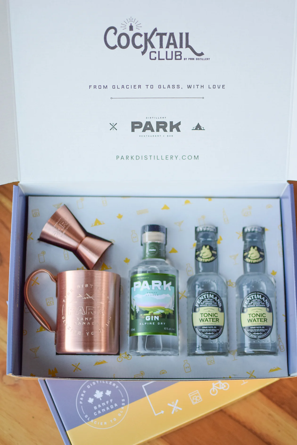 Cocktail Club-17 G sm.jpg