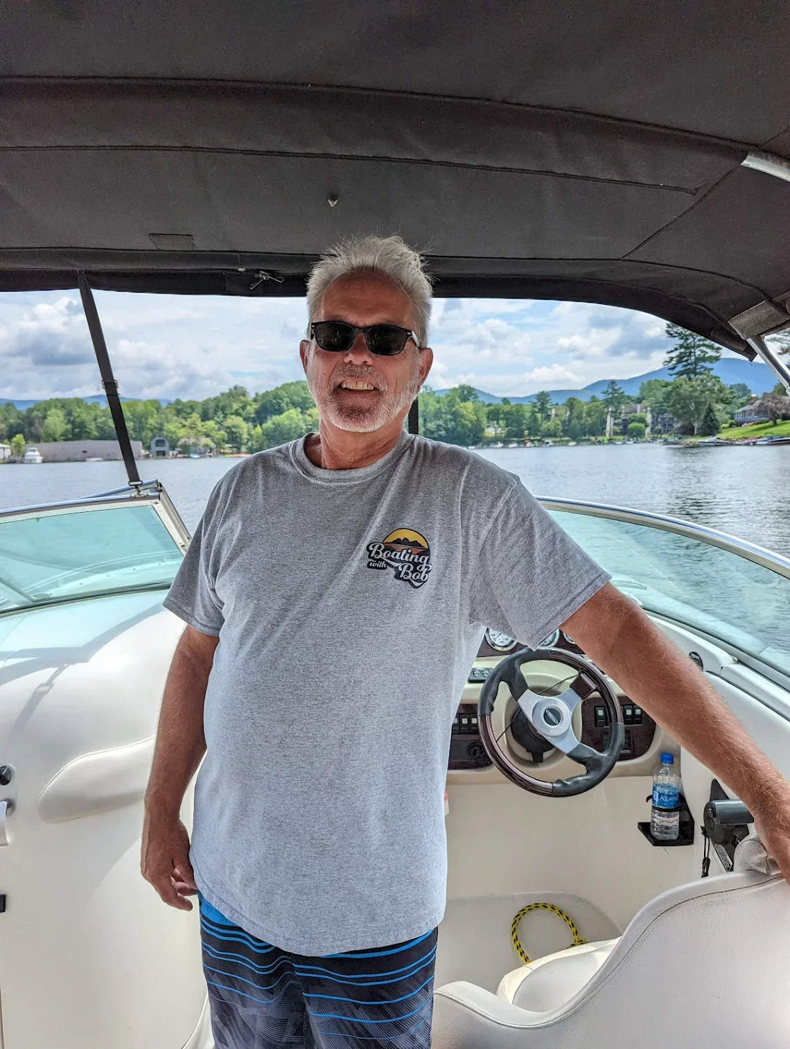 Expert Tips: Safety and Fun for Your Lake George Boating Trip